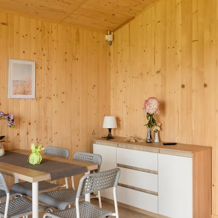 Malinowe Zacisze Feriehus Rusinowo (Slawno)