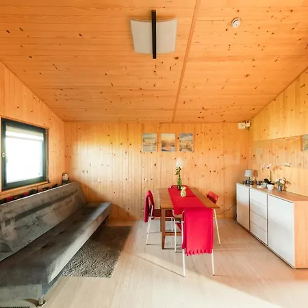 Holiday home Malinowe Zacisze