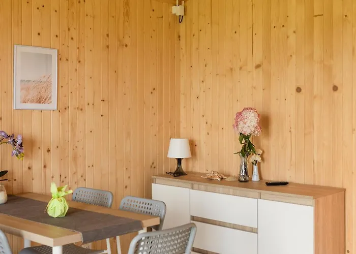 Malinowe Zacisze Holiday home Rusinowo (Slawno)